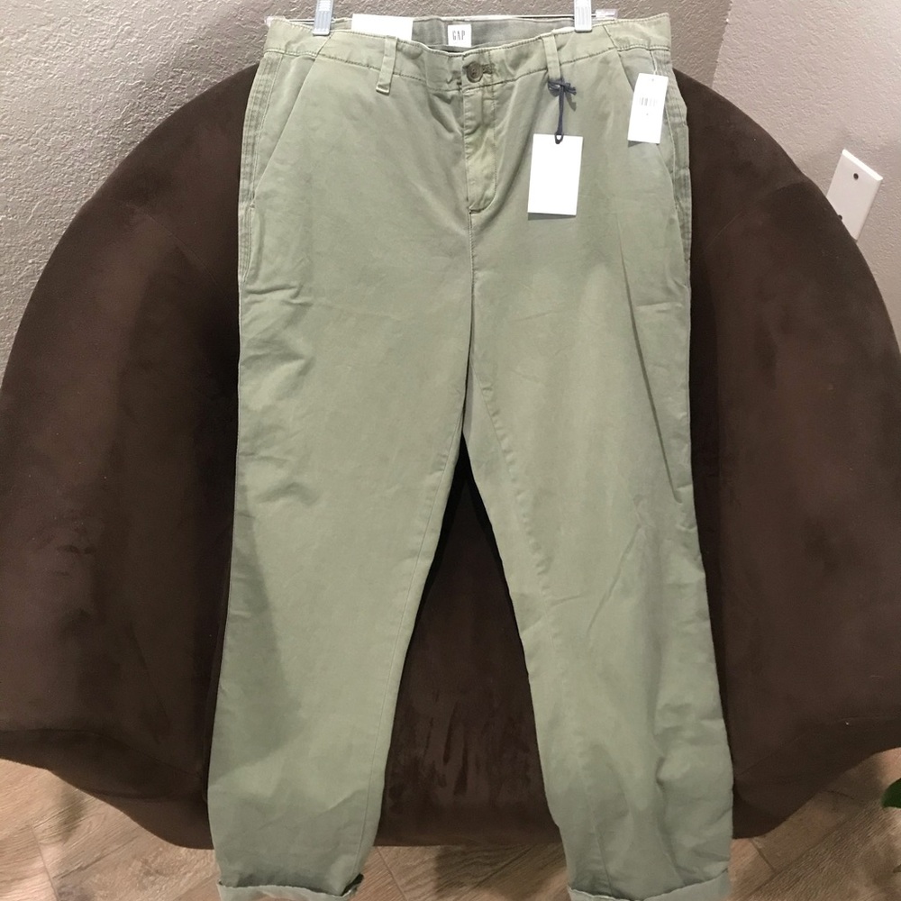 🌵BRAND NEW GIRLFRIEND CHINO PANT🌵